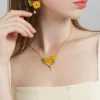 Juicy Grape Necklace French Light Luxury Niche Sunflower Flower Collarbone Chain One Up Girl Gift - Image 2